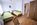 Schlafzimmer mit 2 Einzelbetten OG